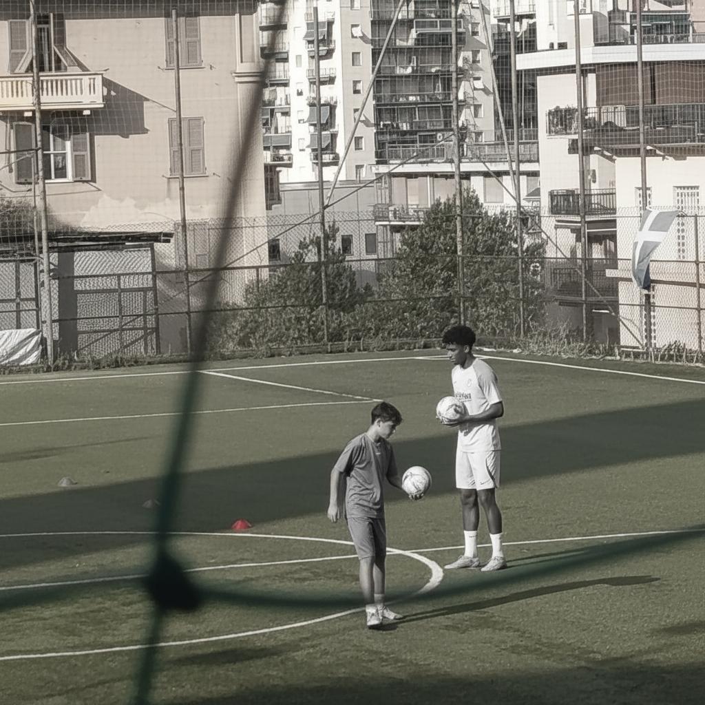 fai che parla con lamine jamal ed metti i colori in bianco e nero